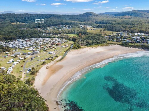 Coastal Retreat - Modern beach house at Murramarang South Coast Walk.