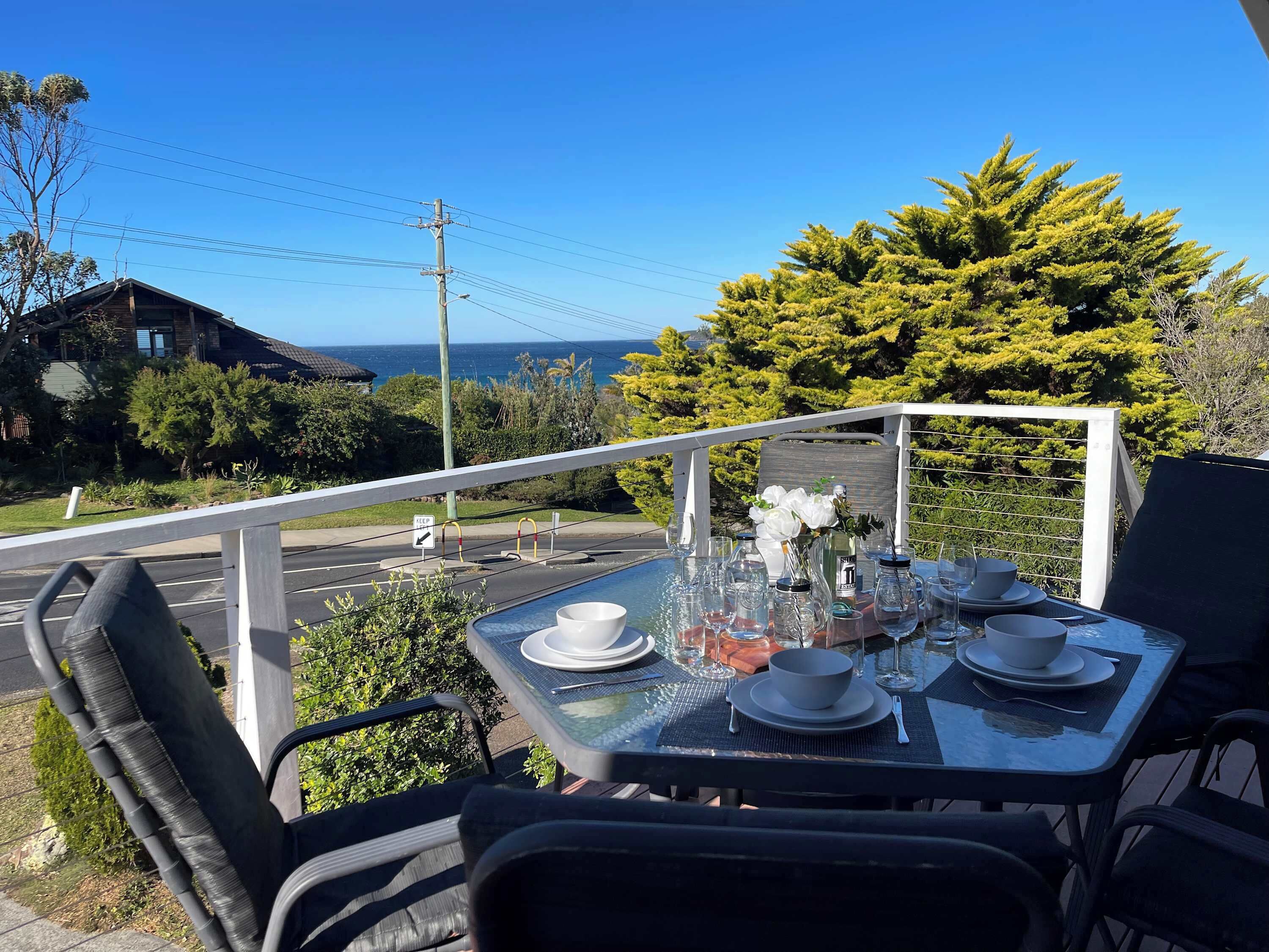 تناول الطعام بالخارج