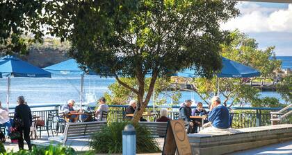 Cottage On The Lake S