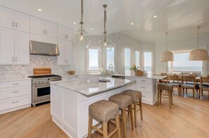 Fridge, microwave, oven, stovetop - Discounts! Beautifully decorated 206 Ocean Blvd. Oceanfront, Pool/Hot Tub, Elevator (Isle Of Palms)