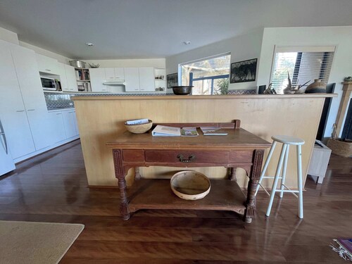 The Bawley Hideaway - Modern Bawley Point hideaway near beach