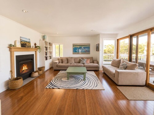 The Bawley Hideaway - Modern Bawley Point hideaway near beach