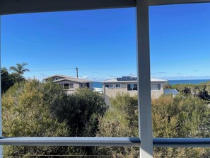 Property grounds - The Bawley Hideaway - Modern Bawley Point hideaway near beach (Bawley Point)