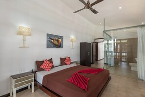 5 bedrooms, in-room safe, iron/ironing board, free WiFi