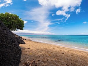Beach - Stunning Views! Luxury Penthouse Kahana Villa E705 (Lahaina)
