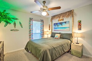 4 bedrooms, desk, iron/ironing board, internet