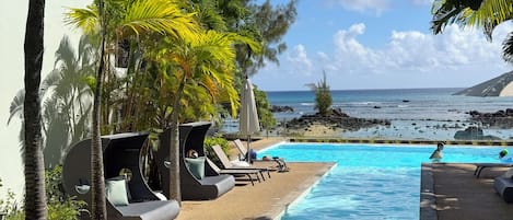 Piscine extérieure