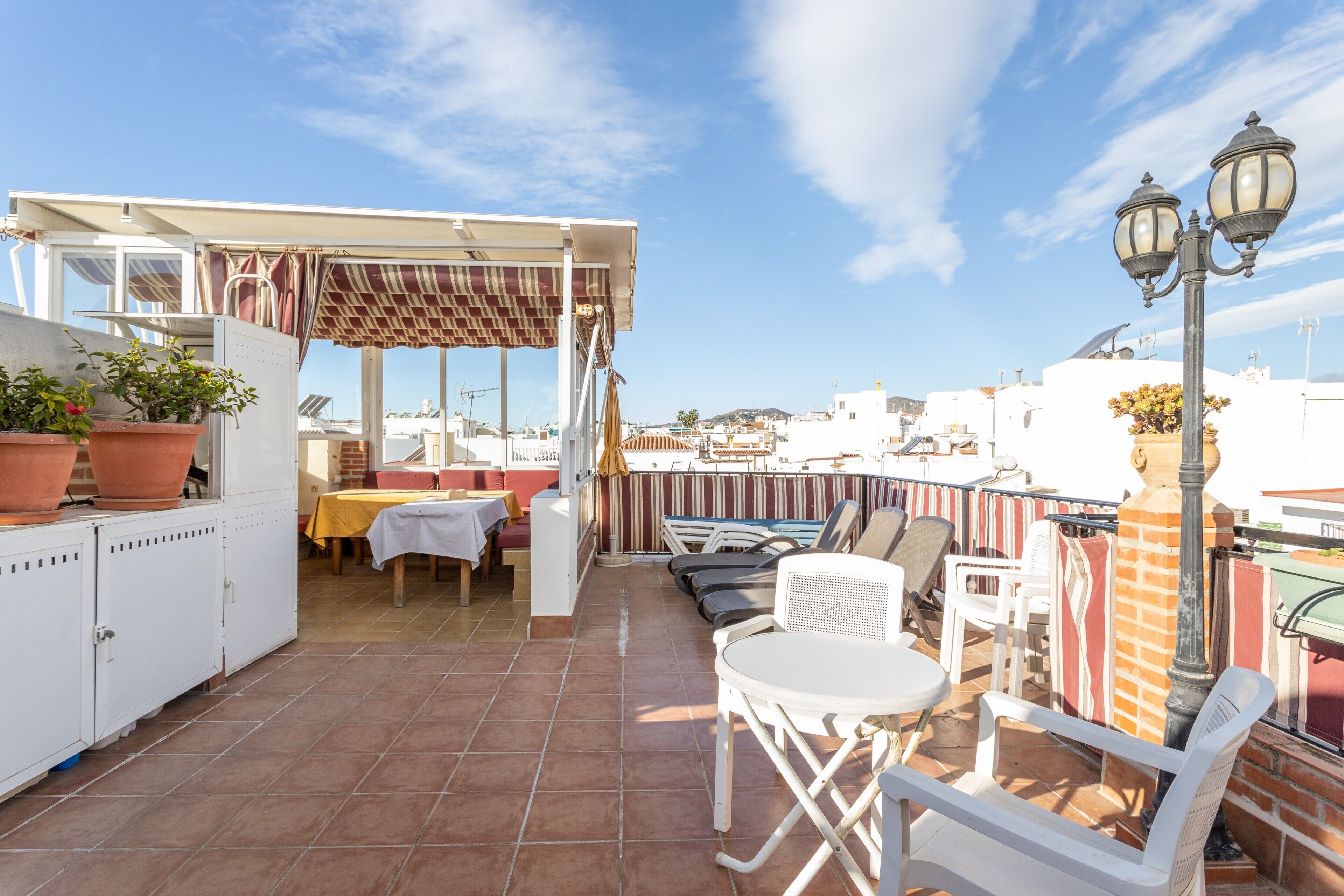 تناول الطعام بالخارج