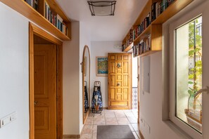 Interior - Cozy Apartment with Private Terrace, Roof Top and Air Conditioning (Nerja)