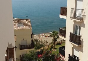 Property grounds - Great Townhouse 400m from the Beach with Sea View, Wi-Fi and Air Conditioning (Benalmádena)
