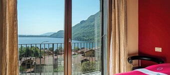 Pet-Friendly Vacation Home 'Casa Marina' with Lake Views, Terrace, Garden & Wi-Fi