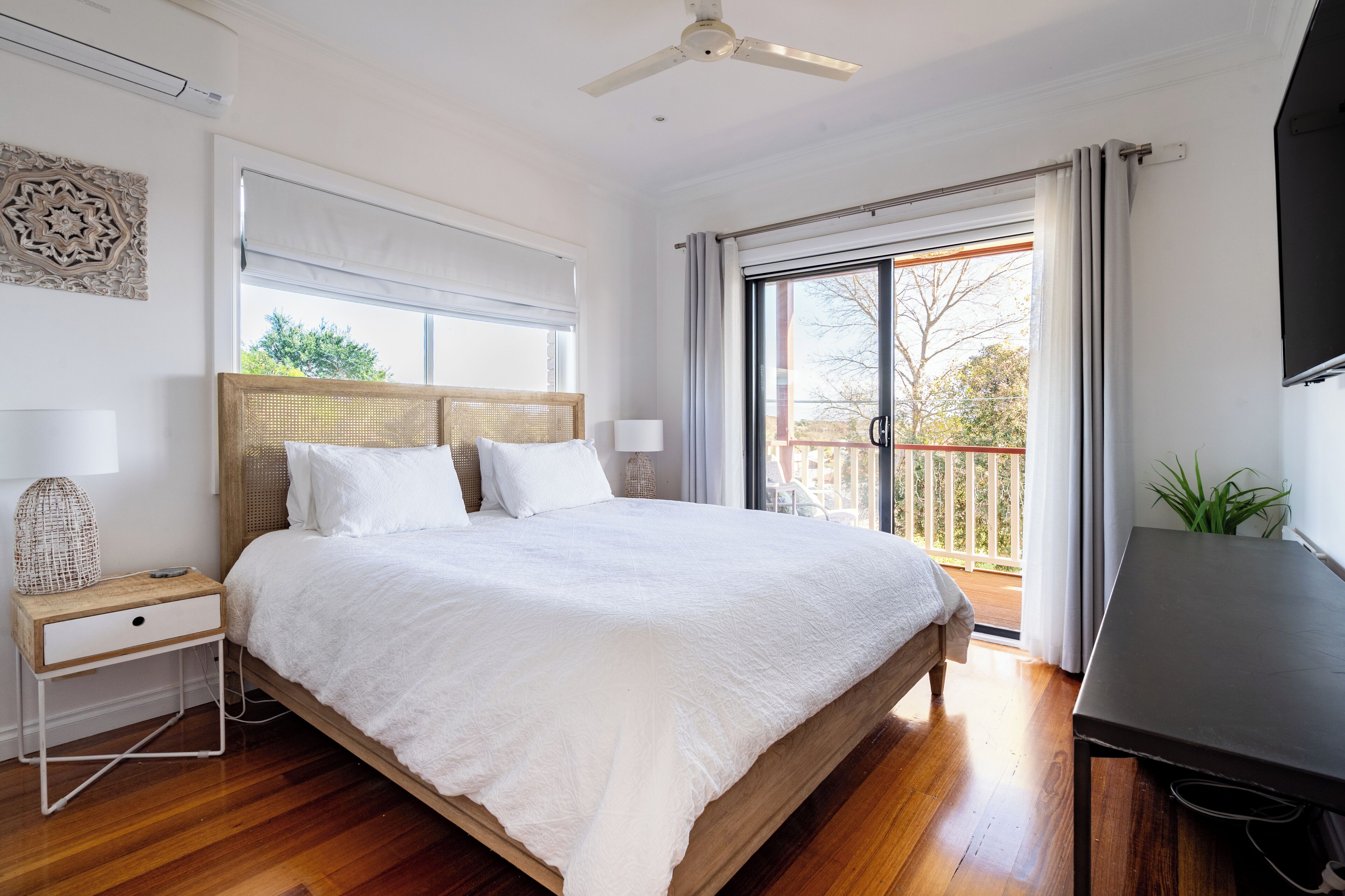 4 Schlafzimmer, Schreibtisch, Verdunkelungsvorhänge