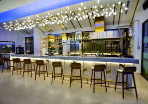 Bar auf der Dachterrasse