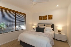 4 bedrooms, WiFi
