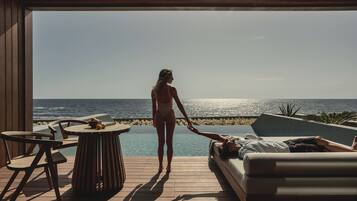 Infinity-Pool