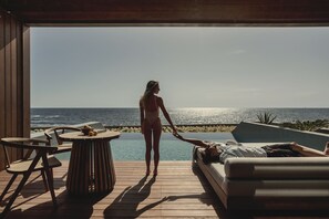 Infinity-Pool