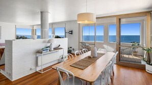 Dining - Nautica Breath Taking Ocean Views Beachfront (Lorne)