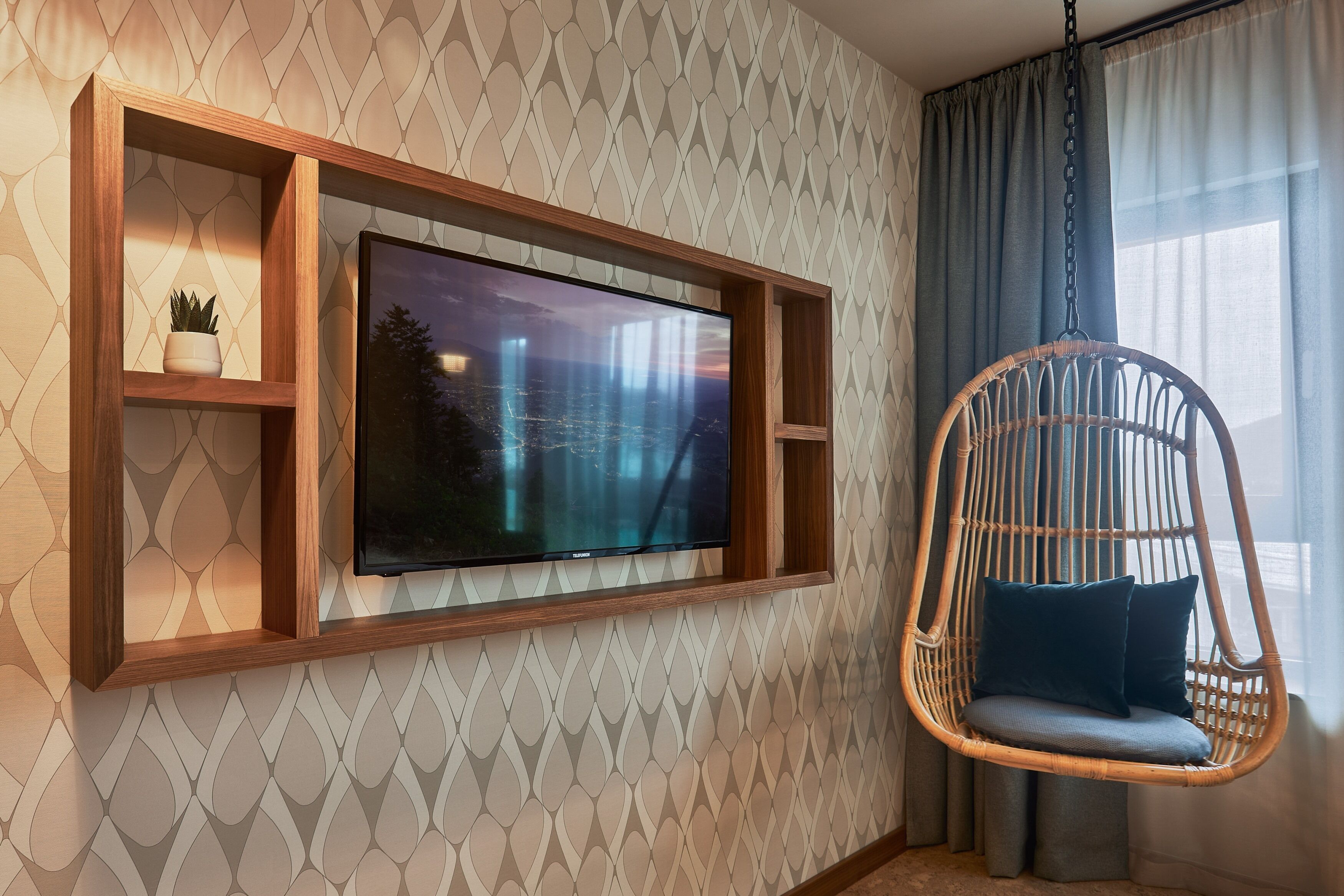 urban cocoon | 1 bedroom, hypo-allergenic bedding, in-room safe, individually furnished