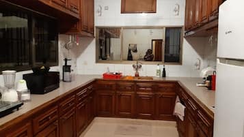 Oven