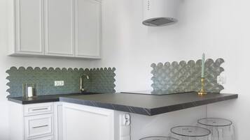 Deluxe Apartment (Minty) | Living area