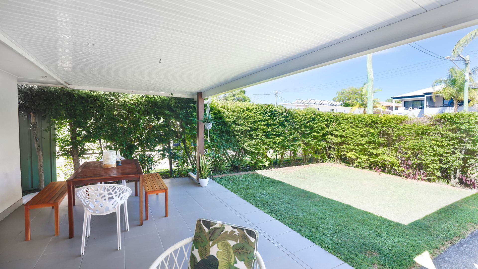 Happy Dayz - Palm Beach Dog Friendly Beach House — image 12