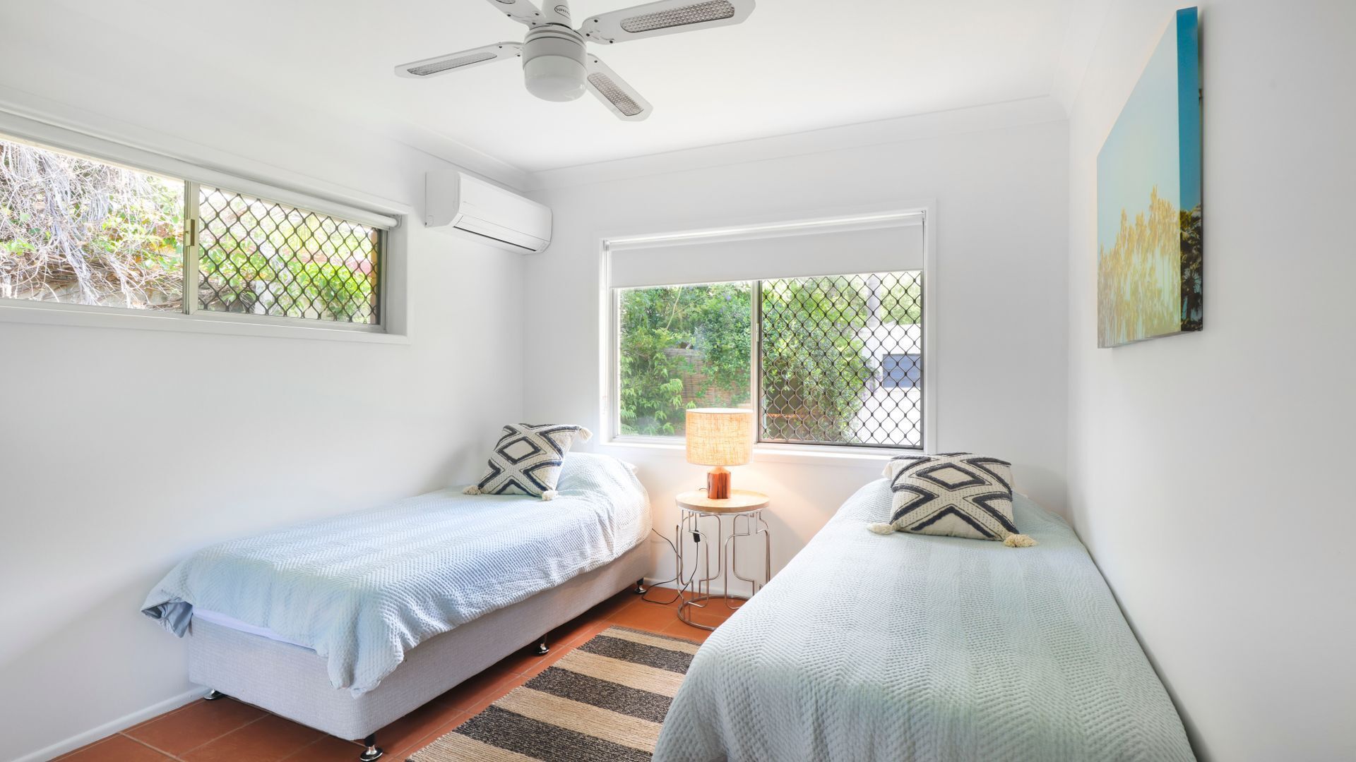 Happy Dayz - Palm Beach Dog Friendly Beach House — image 20