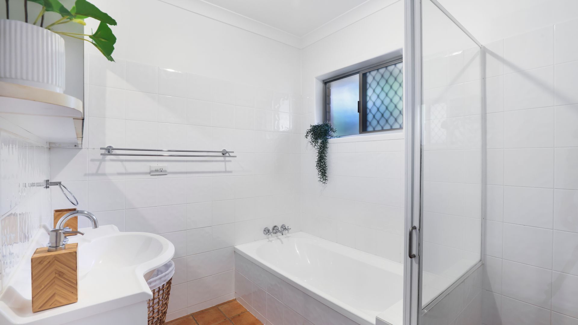 Happy Dayz - Palm Beach Dog Friendly Beach House — image 22