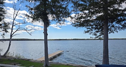 Lake Scugog hideaway
