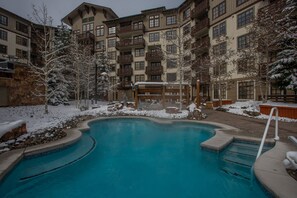 Pool - Stunning mountain view, free wifi, underground parking (copper mountain)