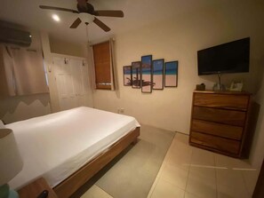 2 عدّة غرف نوم ومكواة/لوح كي وواي فاي وملاءات أسرّة