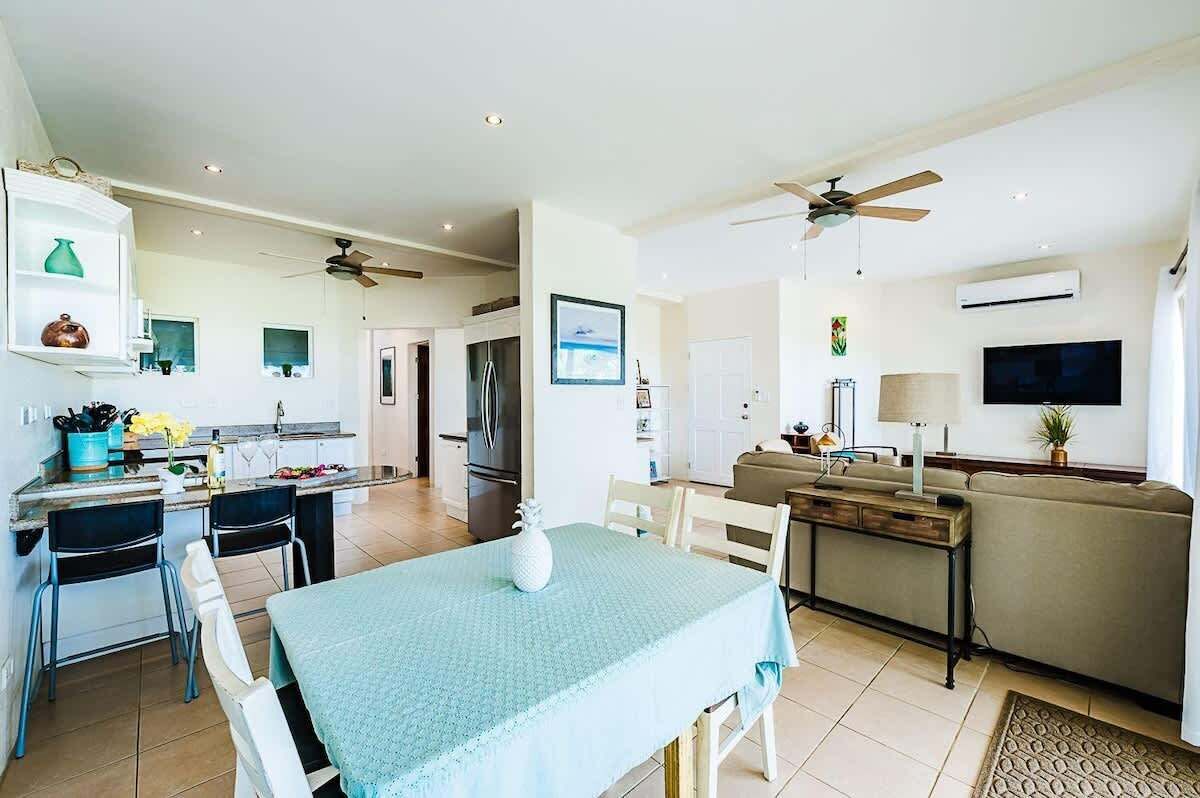 Télévision, espaces bureaux