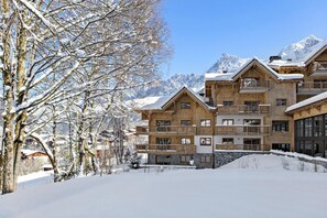Exterior - Wifi, view mountain, fitness, swimming pool, balcony, parking, tv, ski locker, 55m², Les Houches (Les Houches)