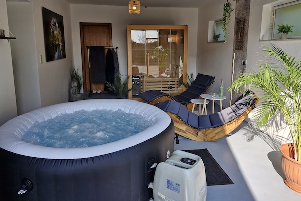 Bain à remous extérieur