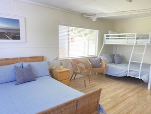 3 bedrooms, iron/ironing board