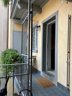 Exterior detail - Borgovivobg Apt1  Stylish  Apartment + Courtyard • Sleeps 4 • Bergamo Center (Bergamo)