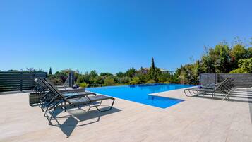 Outdoor pool, pool loungers