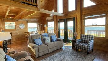 Télévision, cheminée