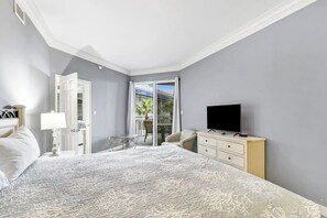 3 bedrooms, iron/ironing board, Internet, bed sheets
