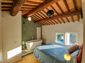 2 Schlafzimmer, Bügeleisen/Bügelbrett, Reisekinderbett, WLAN