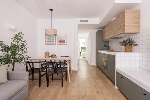 Apartment, 1 Schlafzimmer | Eigene Küche | Kühlschrank, Mikrowelle, Herdplatte, Wasserkocher