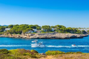 Exterior - Villa Roca Nova - Four Bedroom Villa, Sleeps 8 (Cala d'Or)