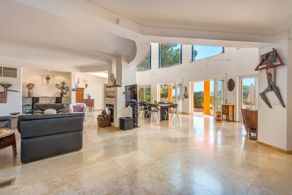 Interior - Stay in the property of your dreams at Meia Lua in Pinheiro (luz de tavira)