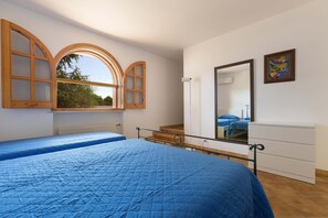 3 dormitorios, Internet, ropa de cama