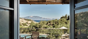 Strofilia Stone Residences