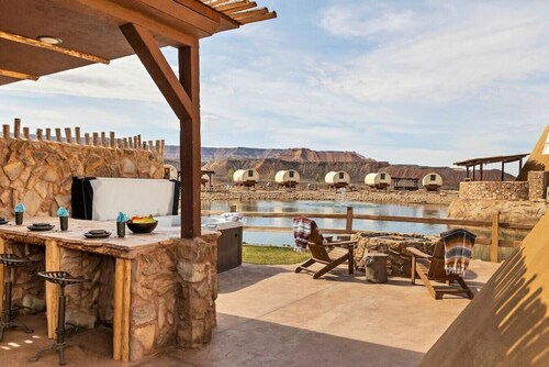 Perfect for A Romantic Getaway Bison Tipi On The Pond w/  1 King Bed, 2 Futons, Hot tub and an Outdoor Kitchen #40