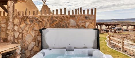 Baignoire à remous extérieure