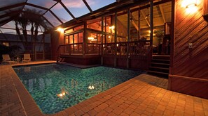 Outdoor pool - Waterfront with boat dockage and pool - Bring your boat/fish off the dock! (Hobe Sound)