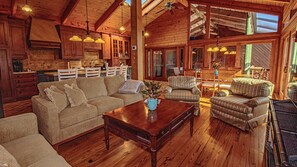 Smart TV, printers - Waterfront with boat dockage and pool - Bring your boat/fish off the dock! (Hobe Sound)