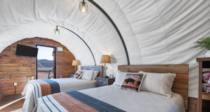 Annie Oakley Wagon w/ Hot Tub, 2QB and Outdoor Kitchen #37