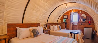 Annie Oakley Wagon w/ Hot Tub, 2QB and Outdoor Kitchen #37